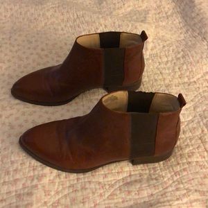 Nine West brown bootie